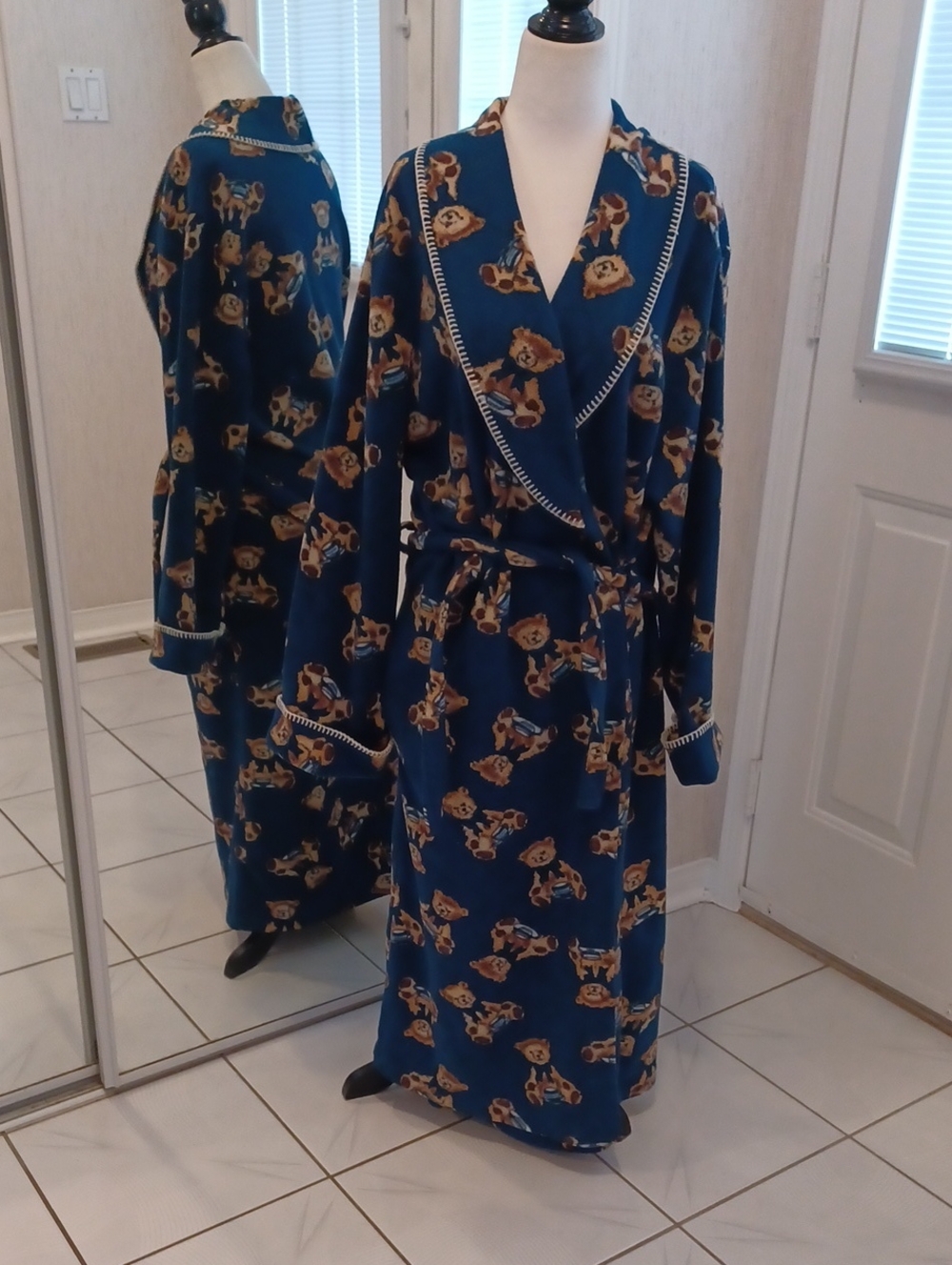 4/$60 Blue Teddy Bear Print Wrap Robe - Size 1XL (US14)